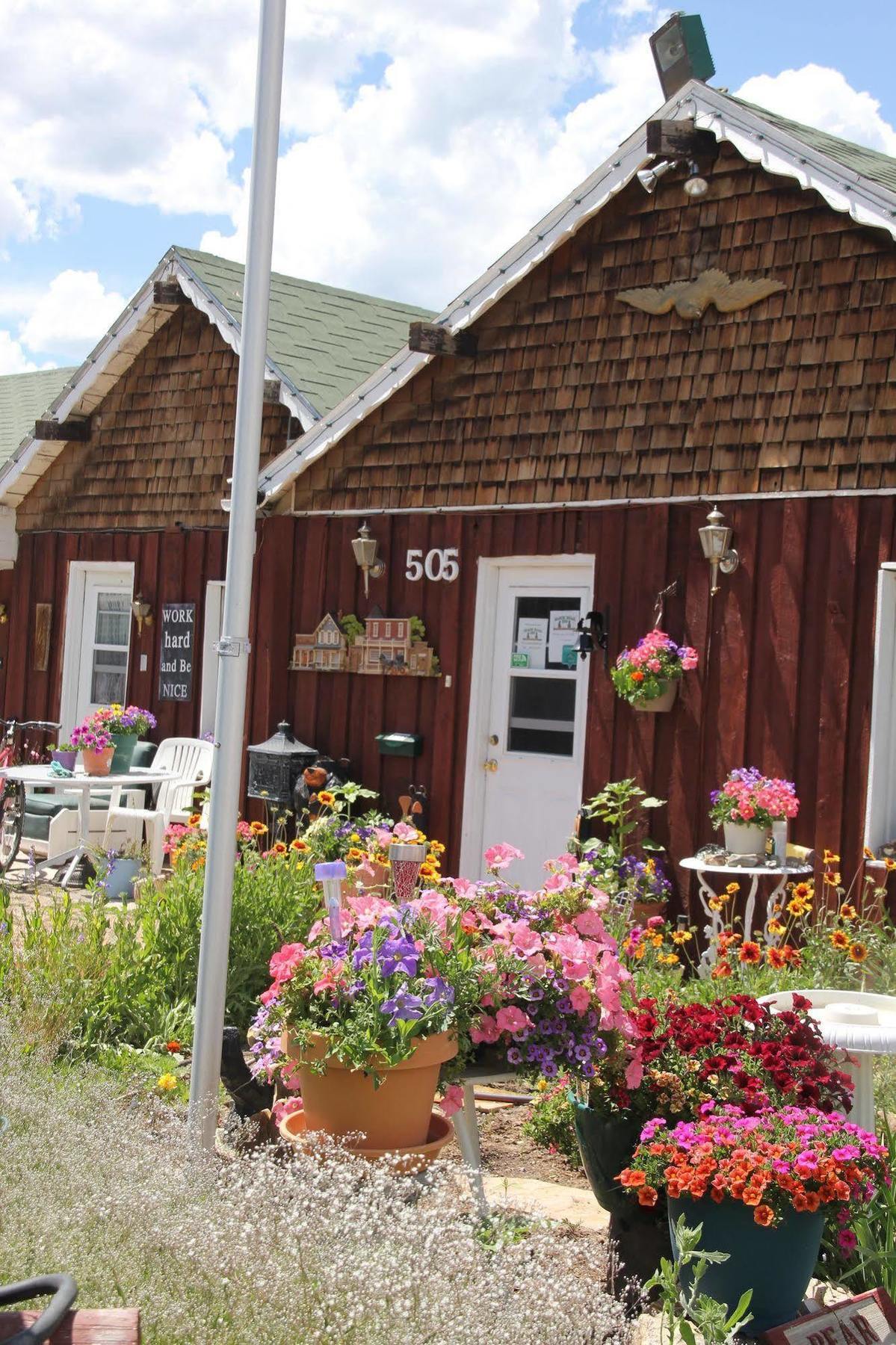 Black Bear Inn Dubois Eksteriør bilde
